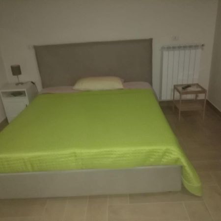 Al Castello Bed & Breakfast Venosa Bagian luar foto