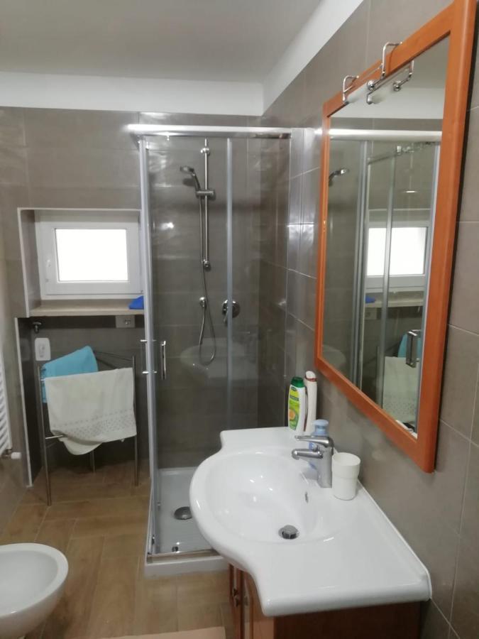 Al Castello Bed & Breakfast Venosa Bagian luar foto